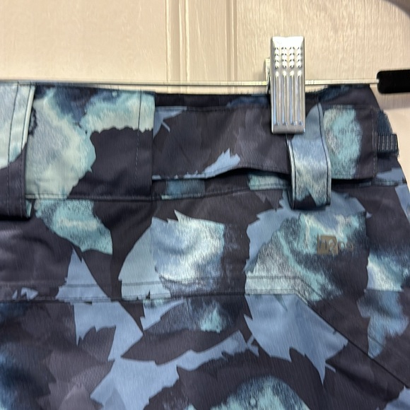 Patagonia Snowbelle Pants Girls Size XL Blue Camo Print - Picture 9 of 15